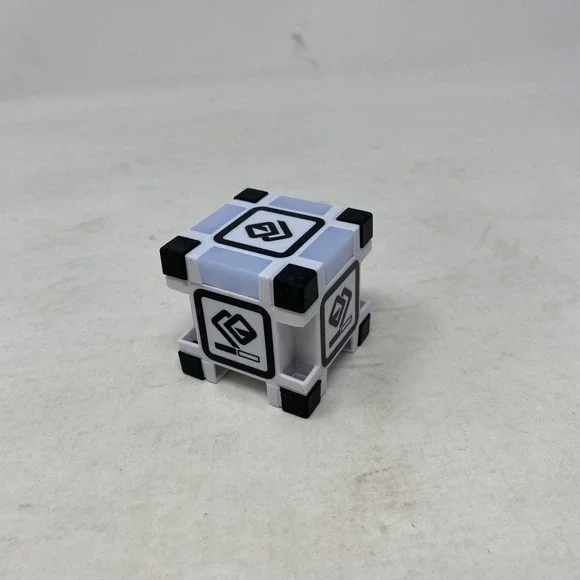 ANKI Replacement Cube #2 Cozmo Toy Robot Genuine Block - Picture 3 of 4